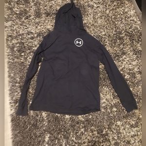 under armour long sleeve shirt with hood